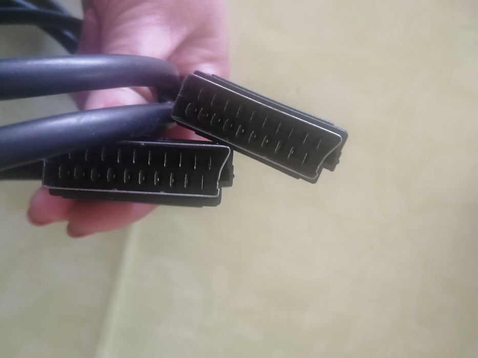 Cabo Scart fêmea