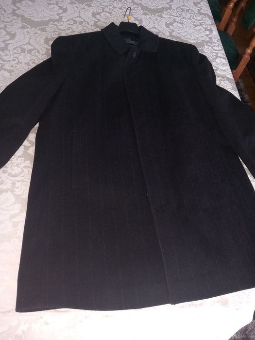 Nowy plaszcz meski z welny