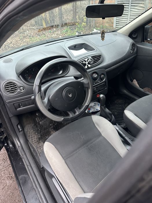 Рено кліо 3  1.5D 2011