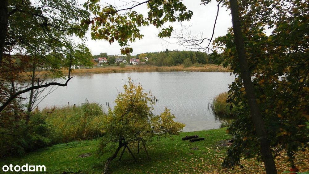 Atrakcyjna, duża działka nad jeziorem