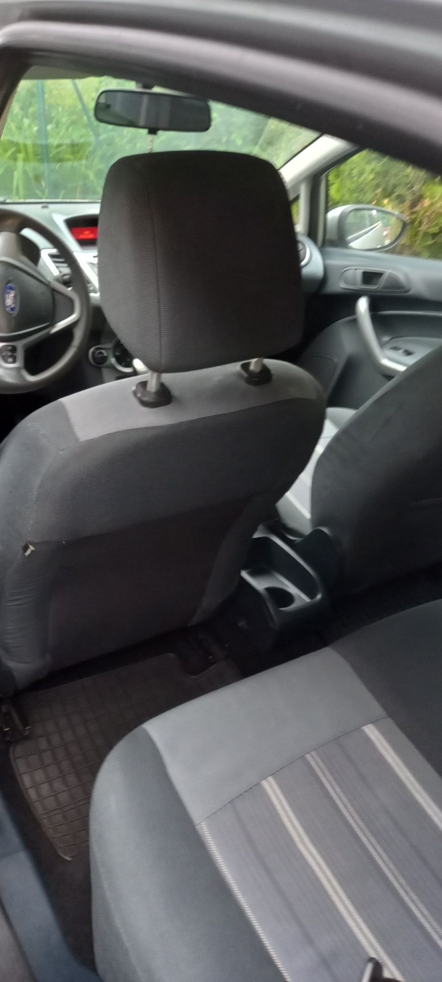 Sprzedam Forda Fiestę mk7  1.4 tdci