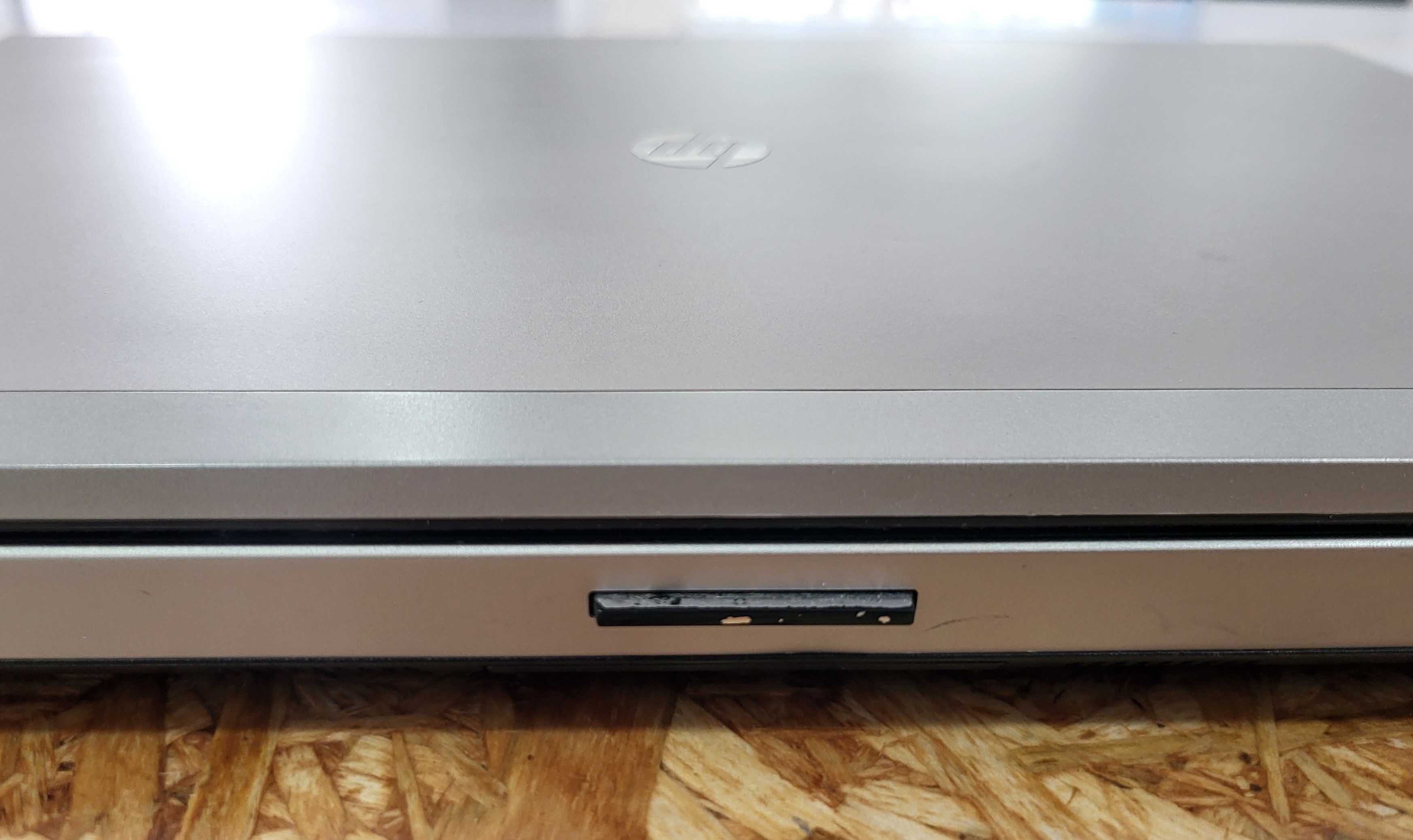HP EliteBook 8470P i5 3th