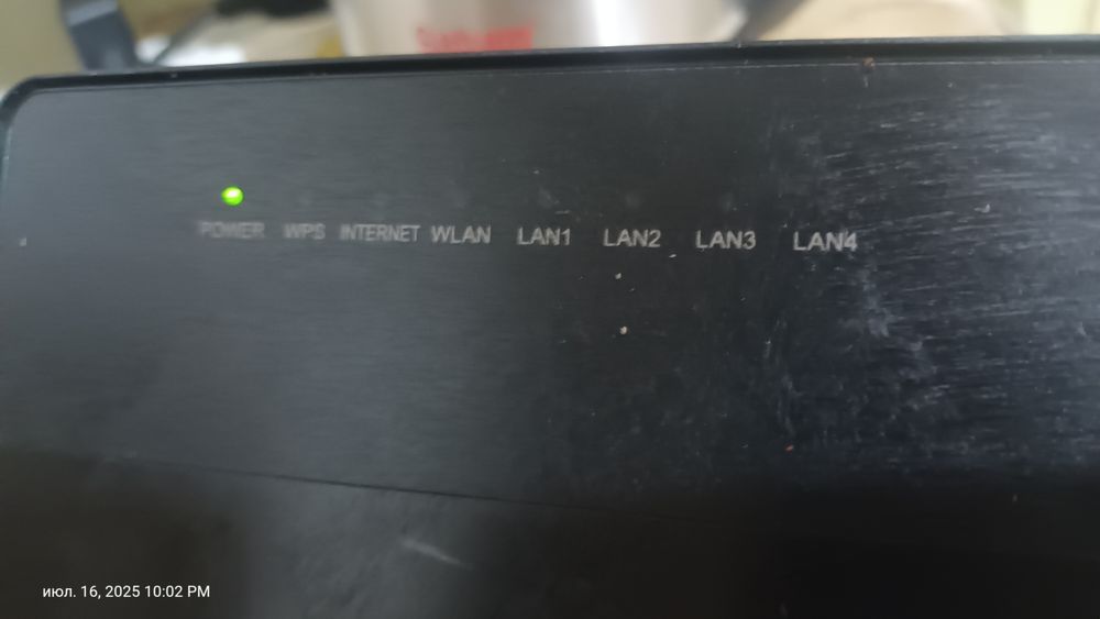Продам маршрутизатор. D-Link DIR-300
