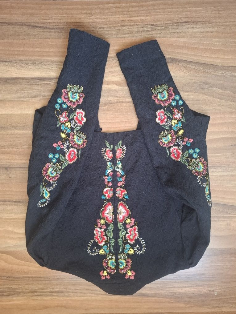 Casaco Bolero bordado
