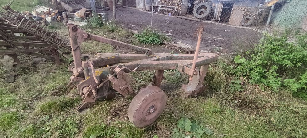 Трактор ЮМЗ комплект.