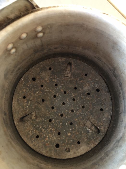 Garnek do gotowania na parze