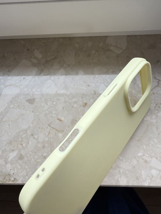 Nowy etui na iPhone 16 pro max