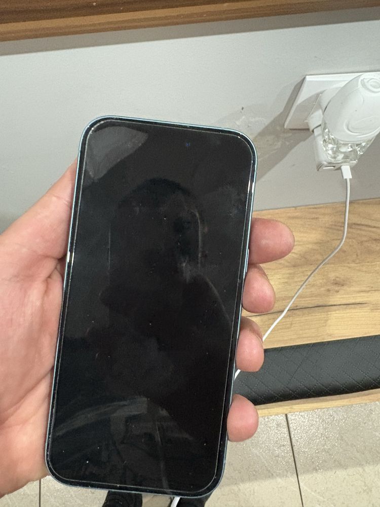 Apple Iphone 16 Brylantowa zieleń 128 GB gwarancja