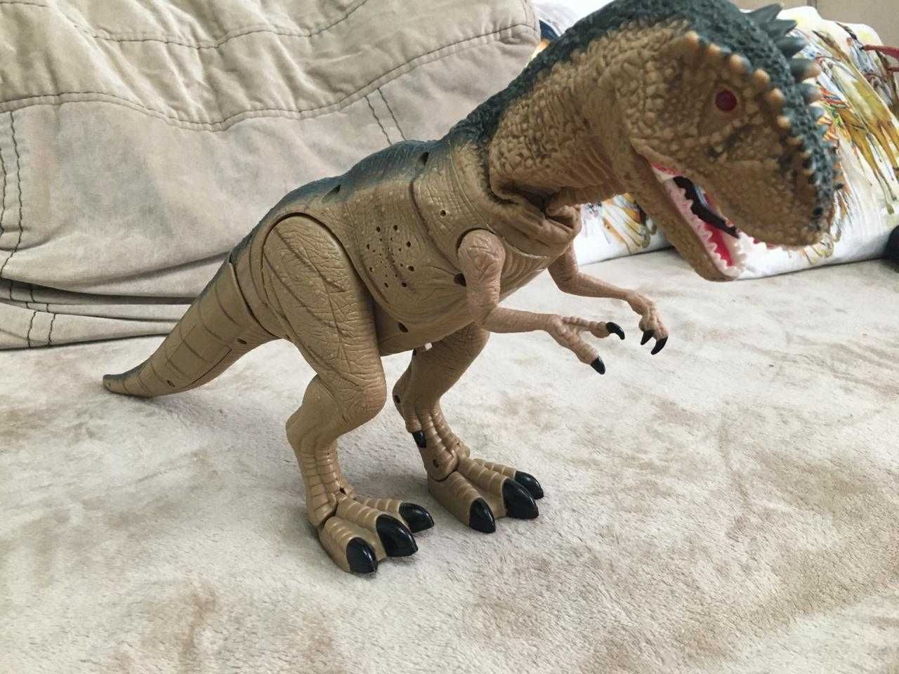 Дитяча іграшка "Динозавр"