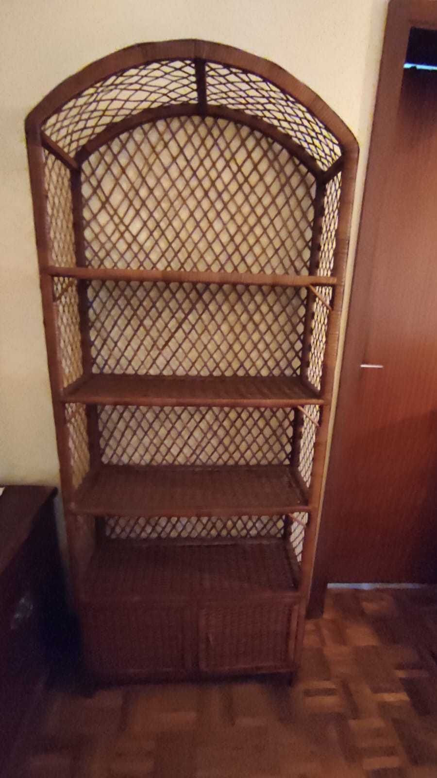 Conjunto de sala em palhinha