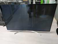 TV NanoCell LG 55SJ850V - Display partido