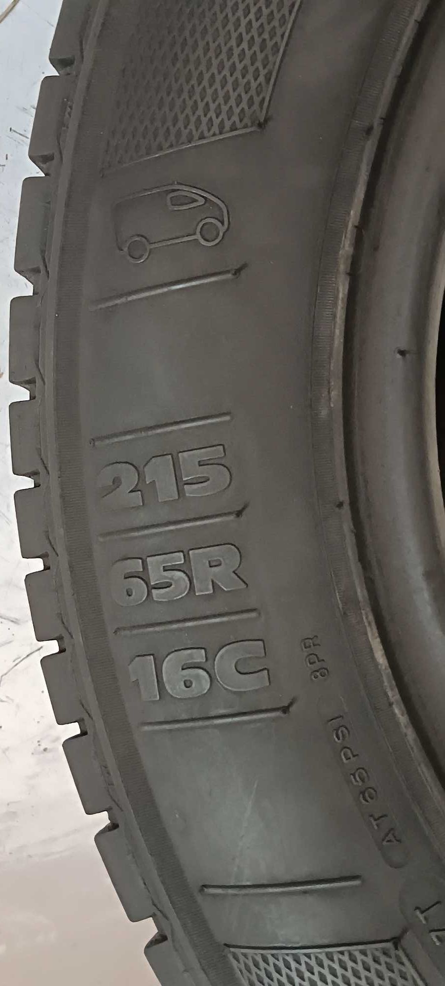 Szt2477M Sztuka 215/65R16C Kleber TransPro dot.5112