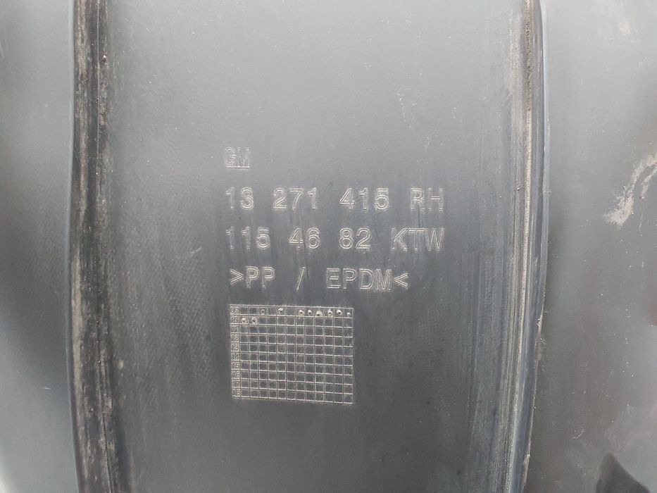 Cava roda trás direita OPEL Astra J