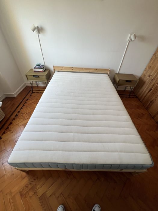 Cama e colchao ikea como novos