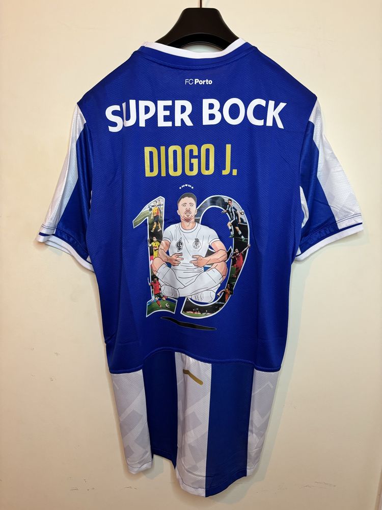 Camisola de Futebol em homenagem a Diogo Joga do FCPorto