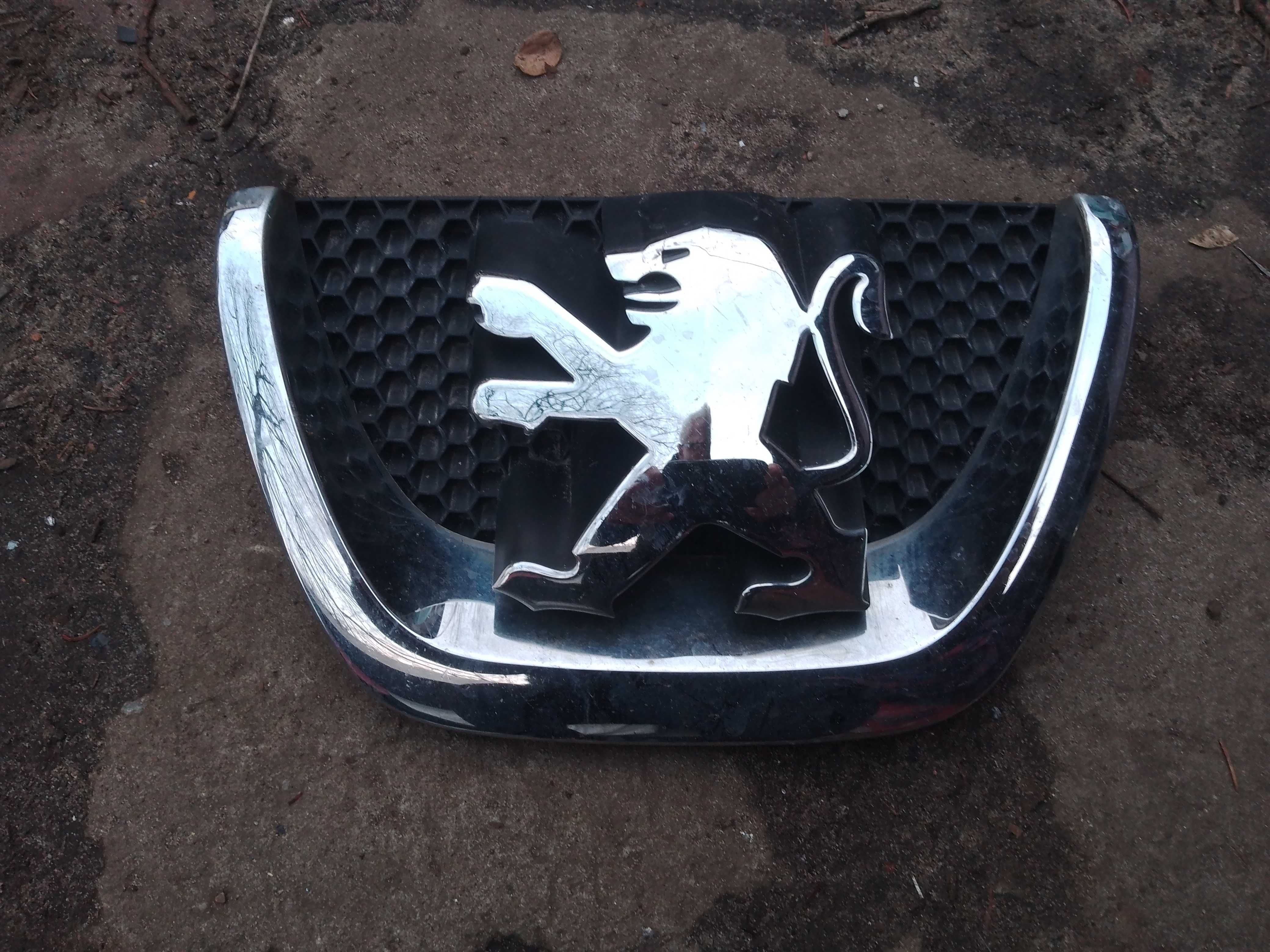 Emblemat Peugeot 207