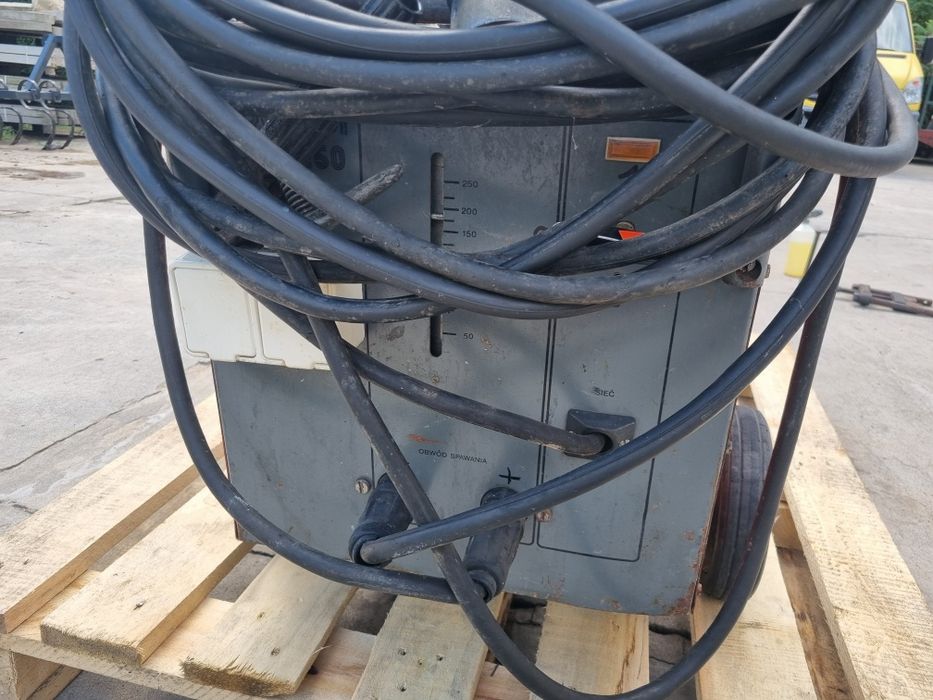 Spawarka Bester STA-250