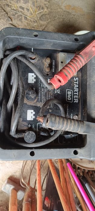 Sprzedam prostownik z rozruchem