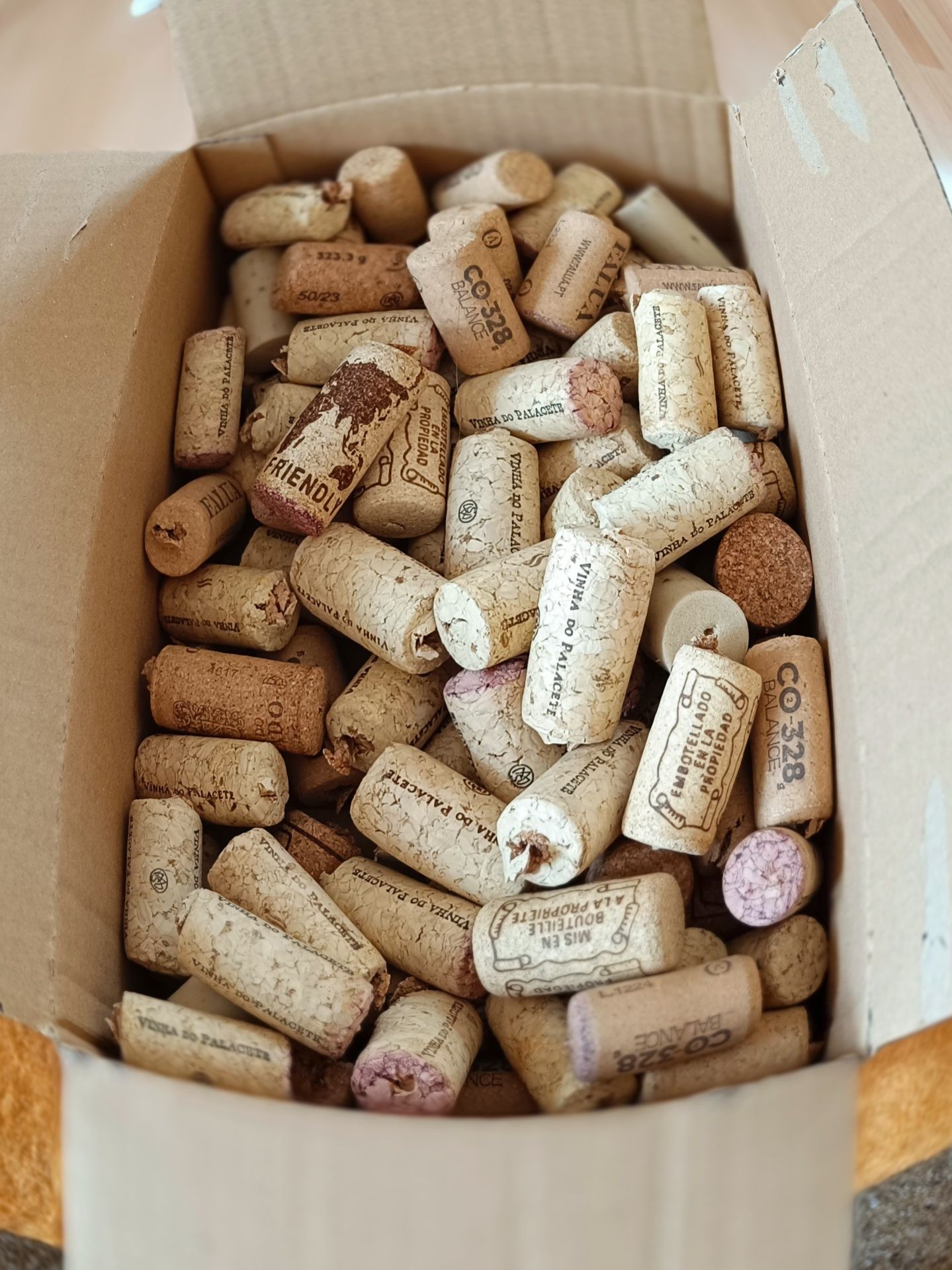 Korki po winie 90 sztuk