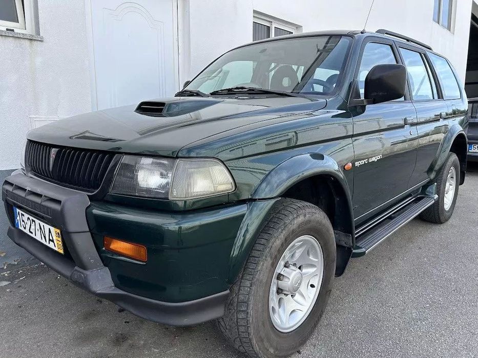 Mitsubishi Pajero Sport 2.5 TD GLS