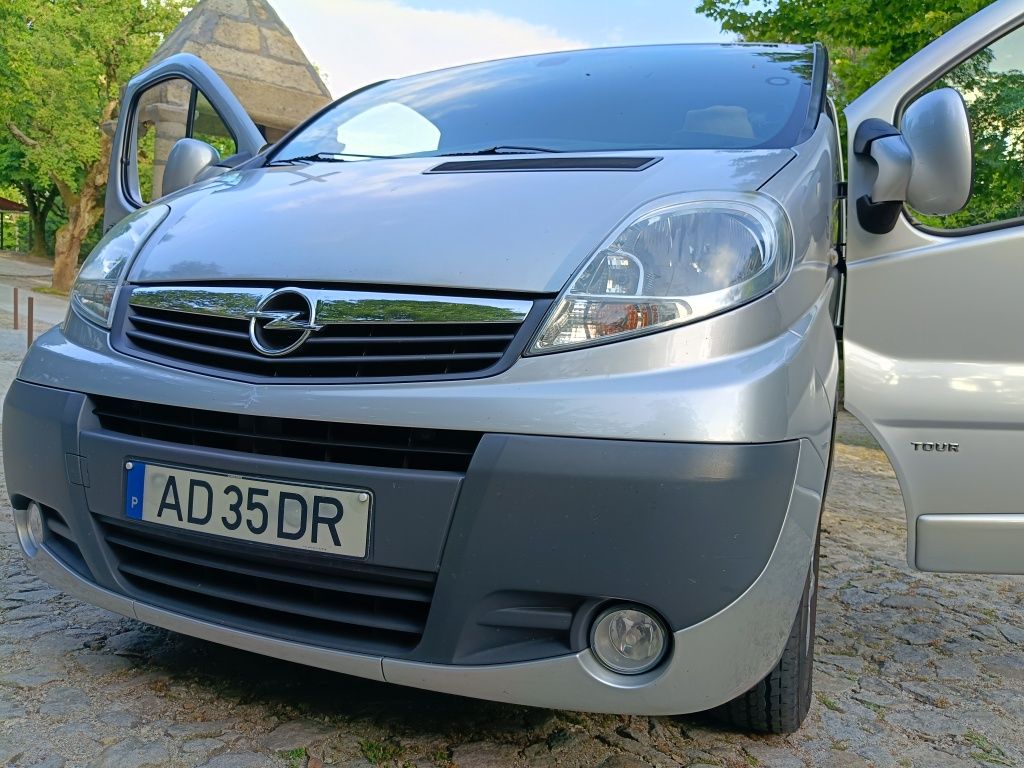 Opel Vivaro 2.0 CDTI Full extras 8 lugares