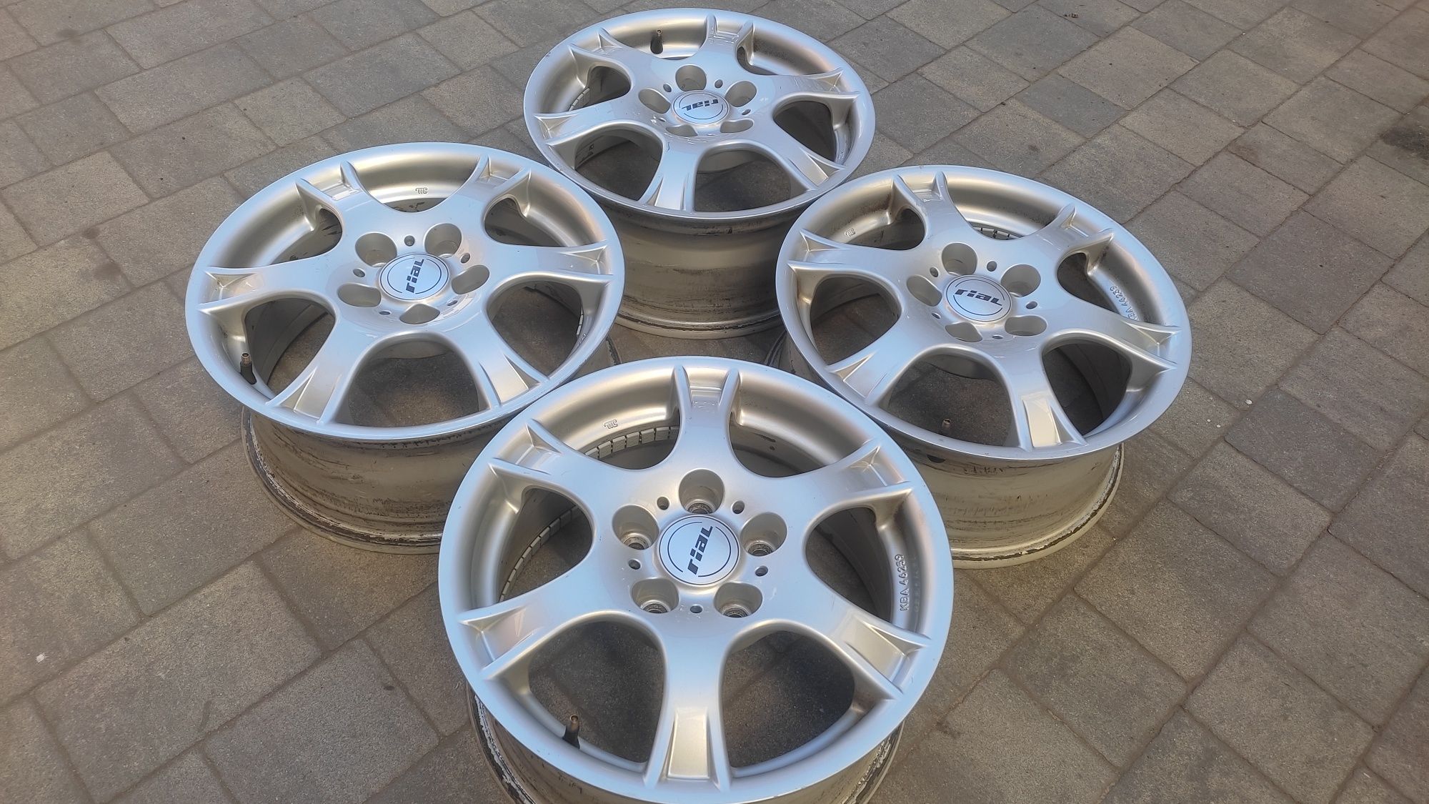 Felgi VW passat golf skoda seat audi 15 cali 6.5J ET45 5x112