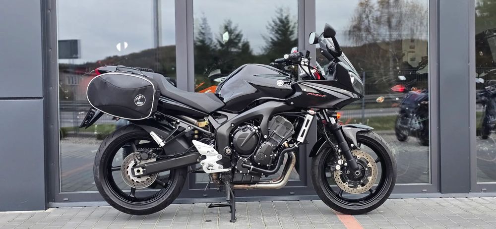Yamaha FZ6 Yamaha FZ6 Fazer S2 ABS Sakwy boczne 20764km Ładny stan Gwarancja RATY