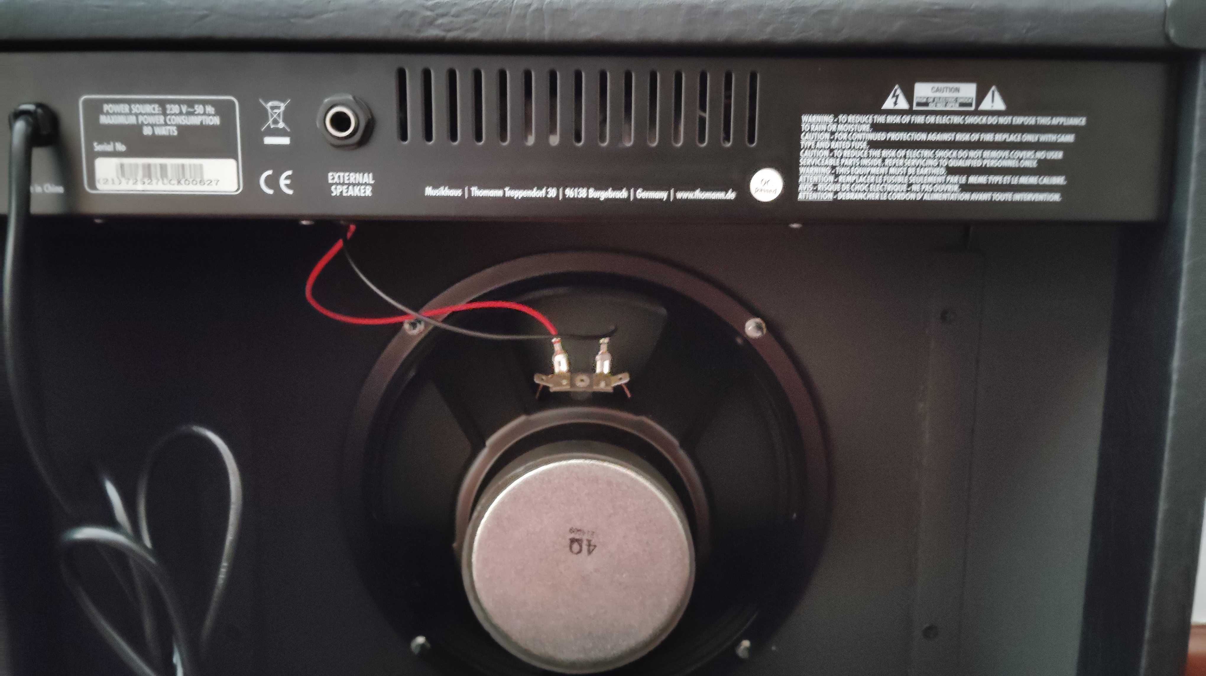 Amplificador guitarra 40W Harley Benton