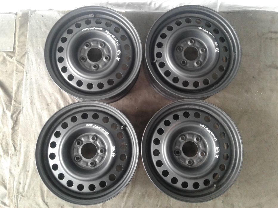 Felgi kpl stalowe 5x114,3 6,5Jx16cali ET40 Chevrolet Captiva