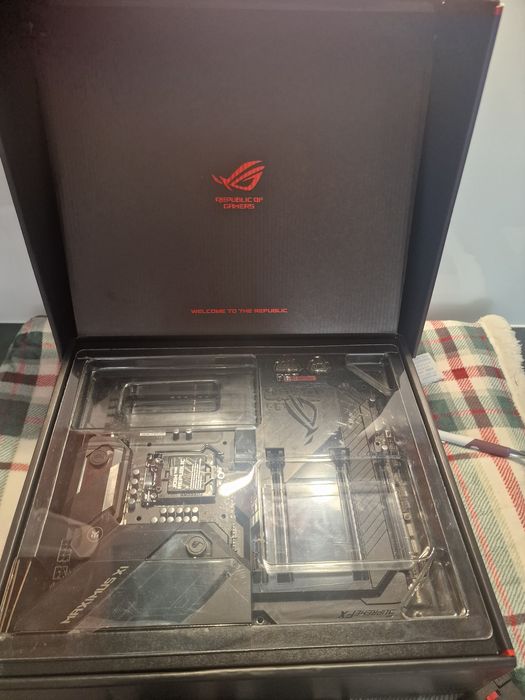Plyta glowna MAXIMUS XI ASUS