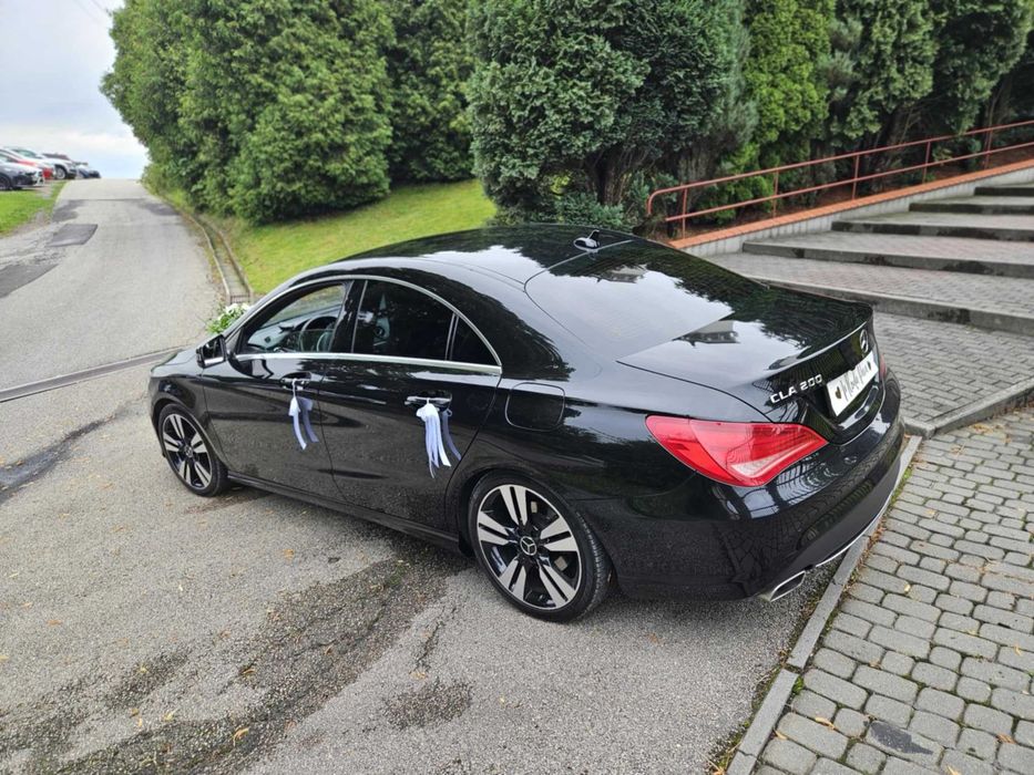 Styl i Elegancja na Ślub – Wynajmij Nasze Luksusowe Auta do ślubu!