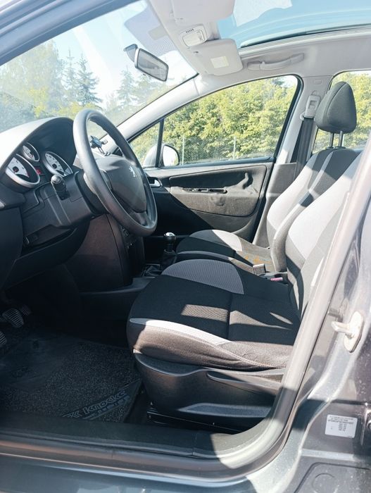 Peugeot 207 1.6B // 2009  //LPG //  Klima // Szklany dach // Zamiana /