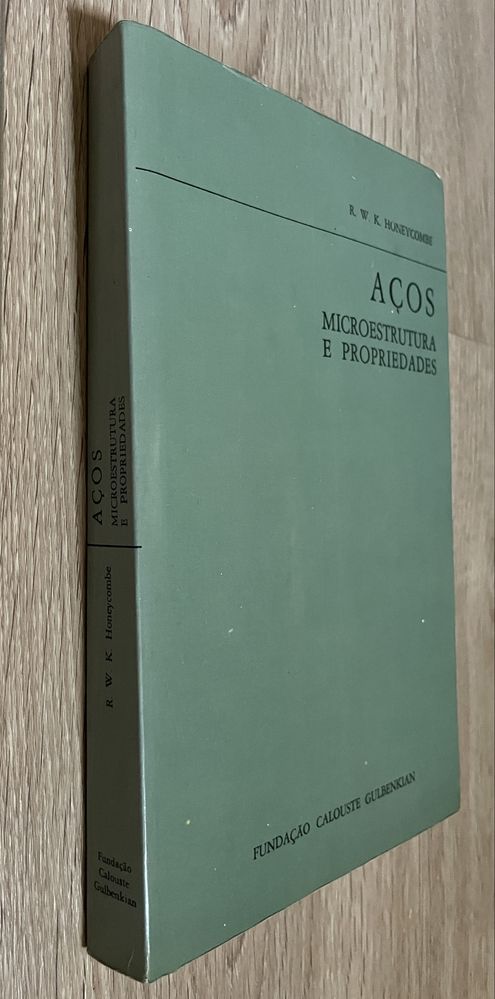 Aços - Microestrutura e Propriedades