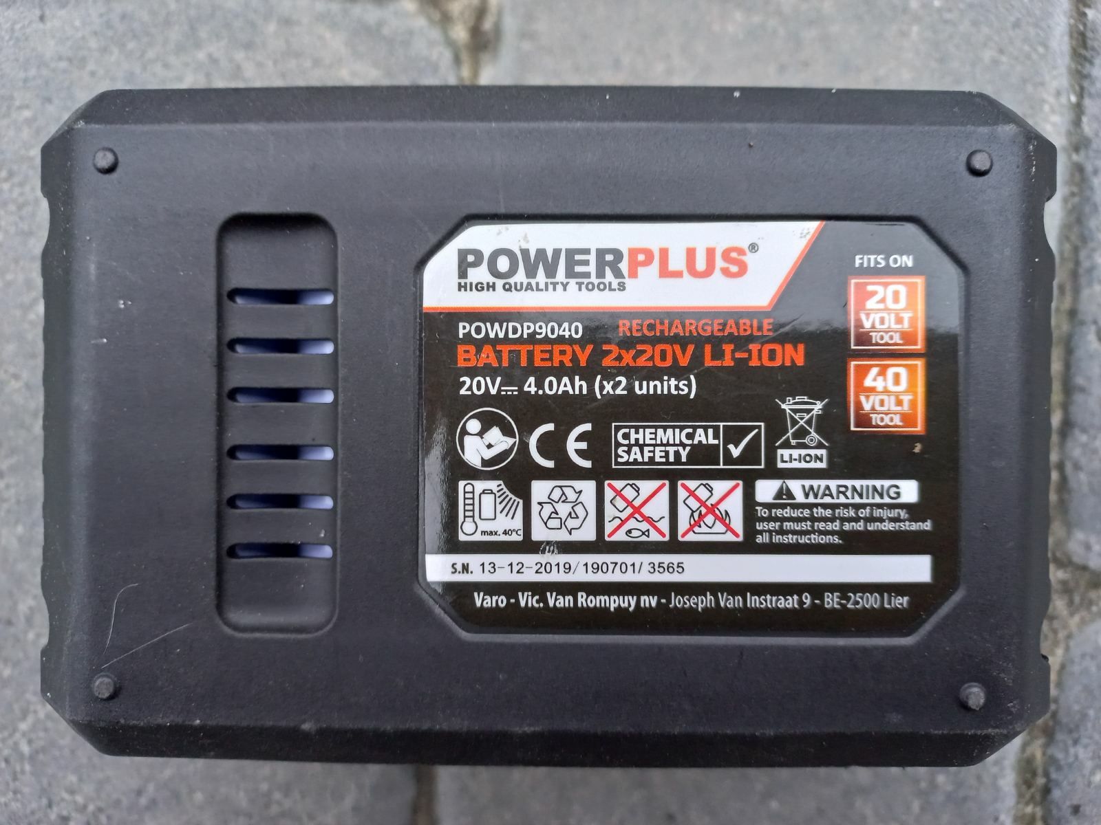 Акумулятор powerplus powdp9040 акумуляторна батарея 20/40в