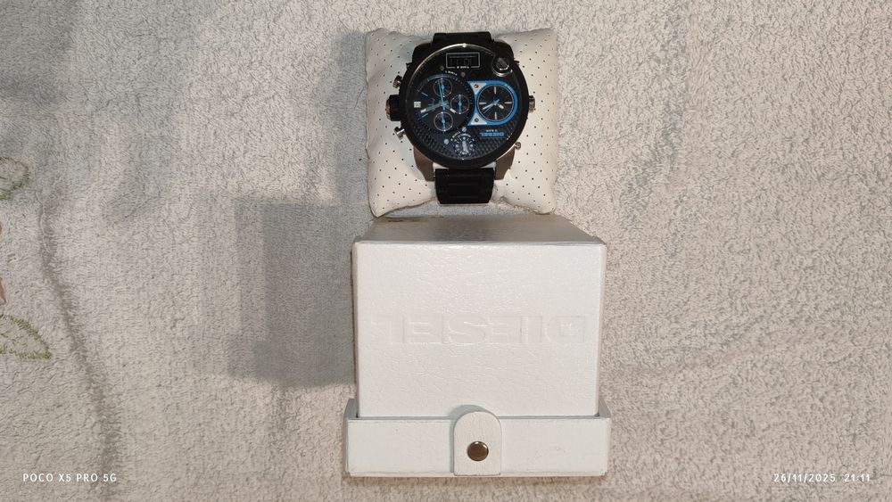 Relógio Diesel novo, nunca usado.