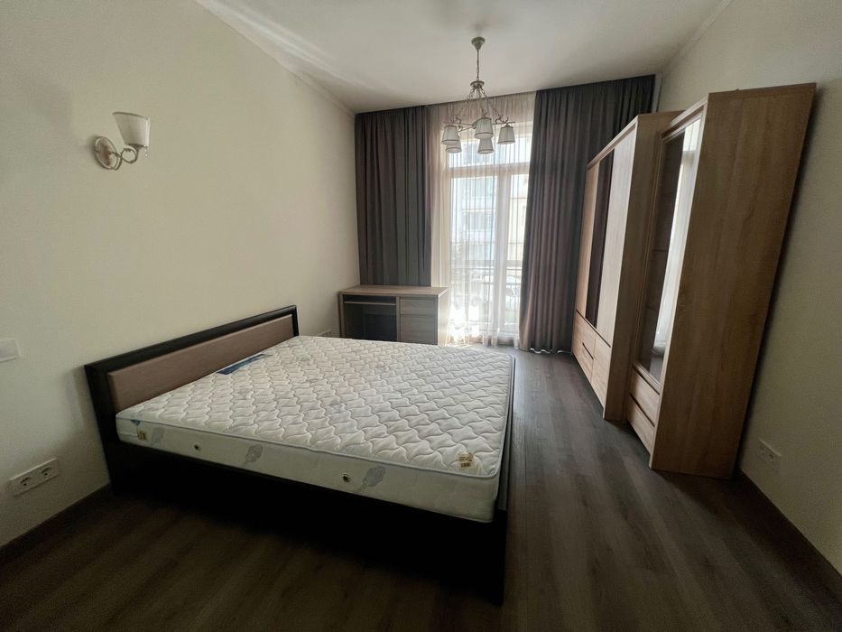 Продаж 2-рівневої квартири у Львові, пл. Князя Святослава (163,8 м²)
