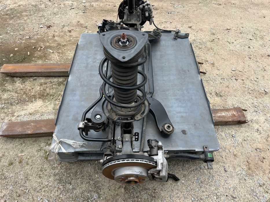 renault megane v e tech zawieszenie tylne zwrotnica belka wózek tylna