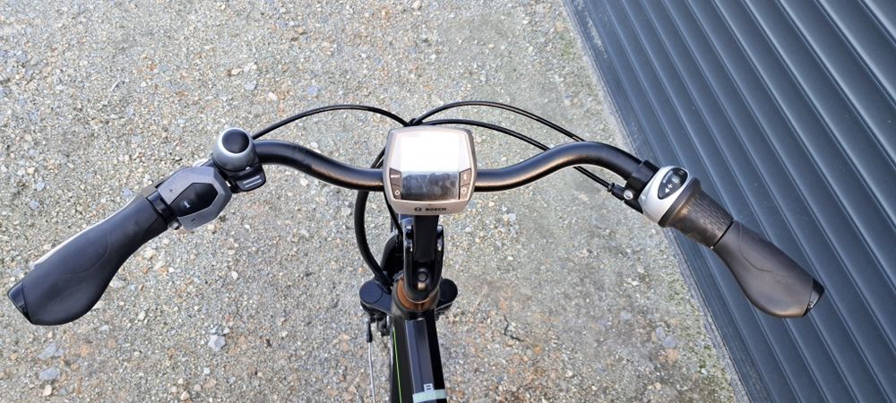 Rower elektryczny Sparta 28" Bosch Active Line