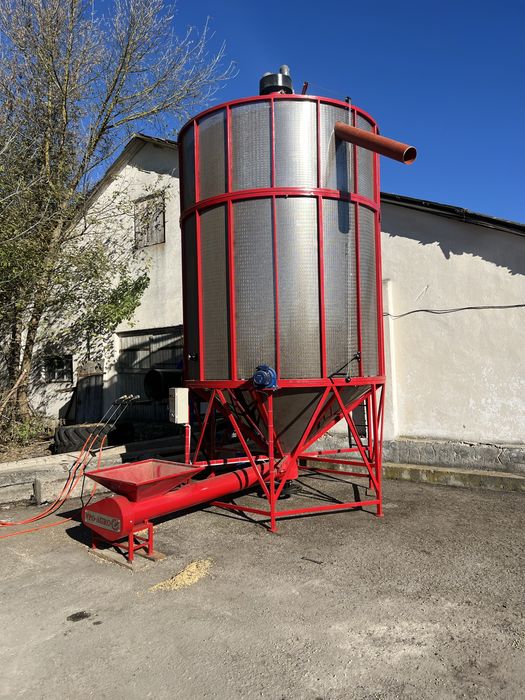 Зерносушка бункерна