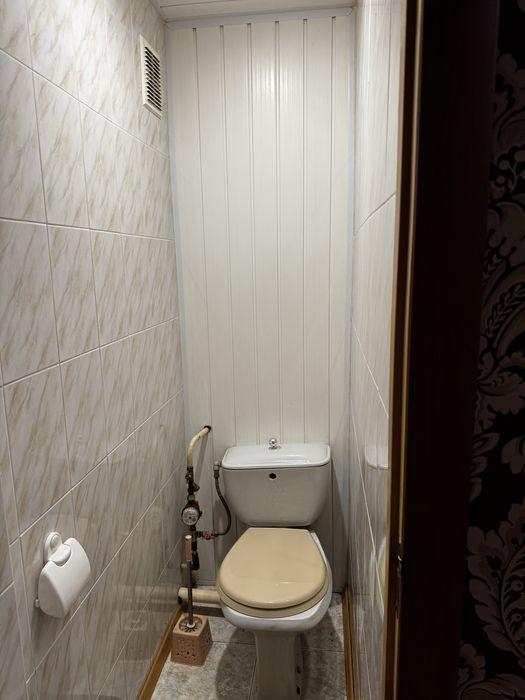 Продается 2 комнатная квартира 8/12 , р-н Малого рынка