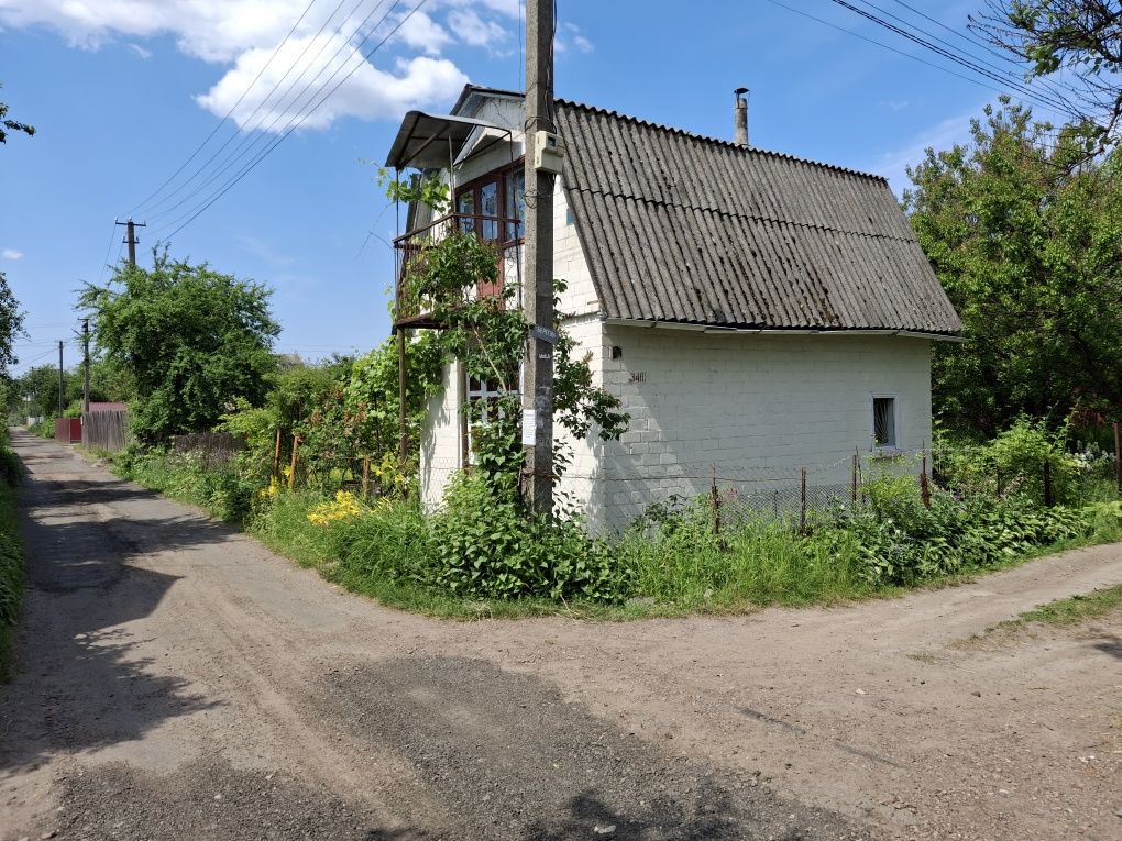 Срочно дача в с. Киїнка, общ. Капрон.