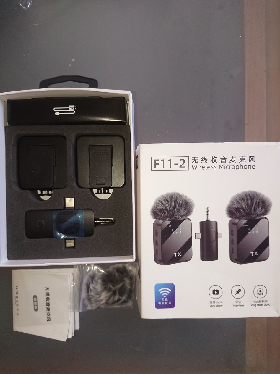 Микрофон петличный, безпроводнойс WI Fi, набор 3в1
