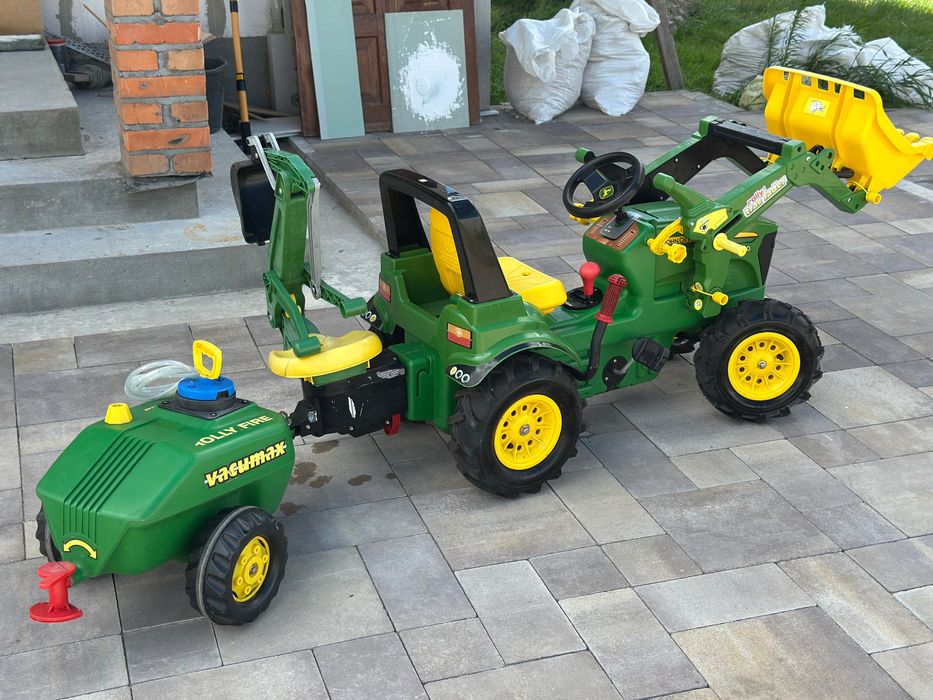 Трактор дитячий John Deere, rollyFarmtrac, rollytoys