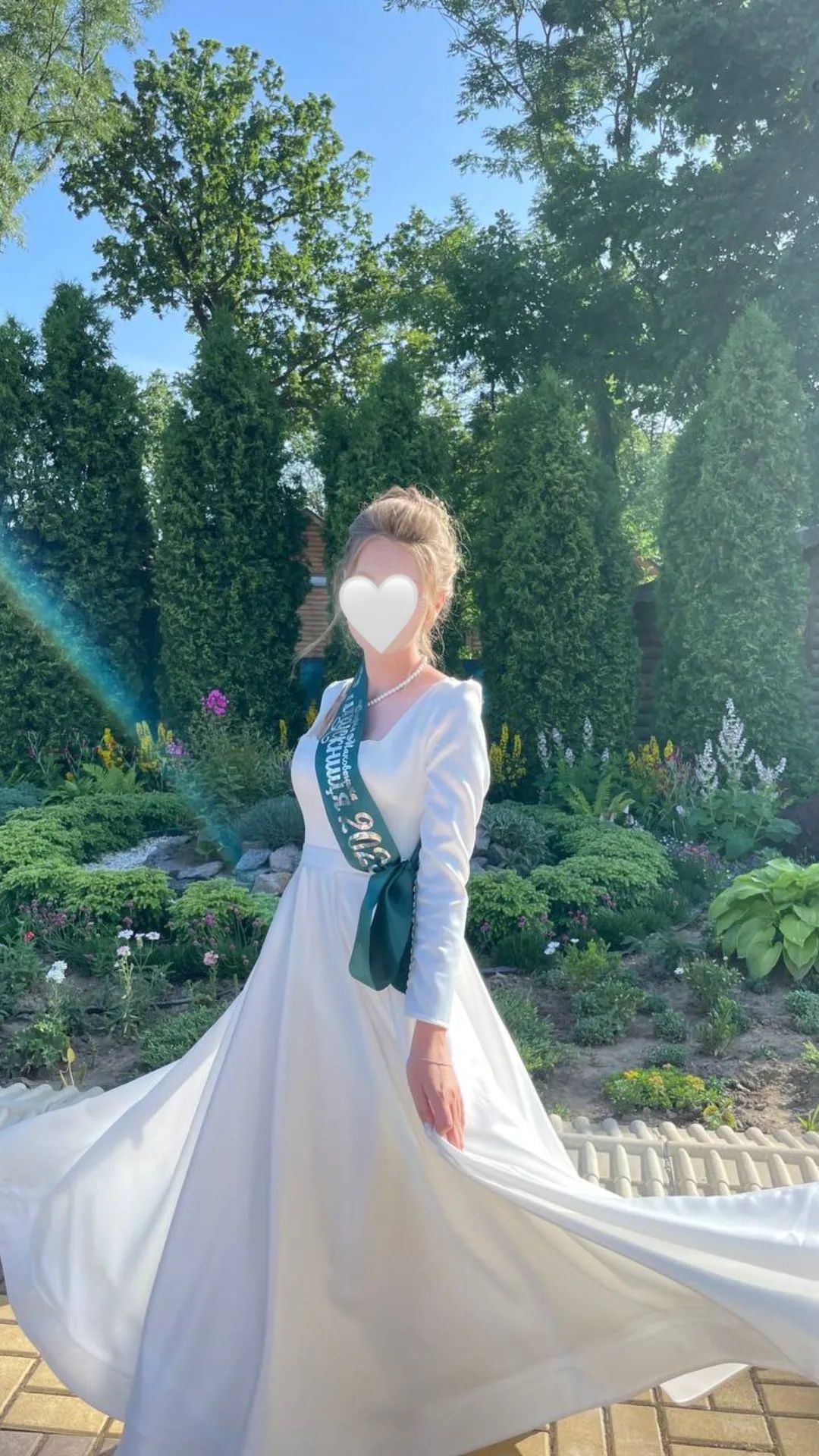 Продам випускну-весільну сукню