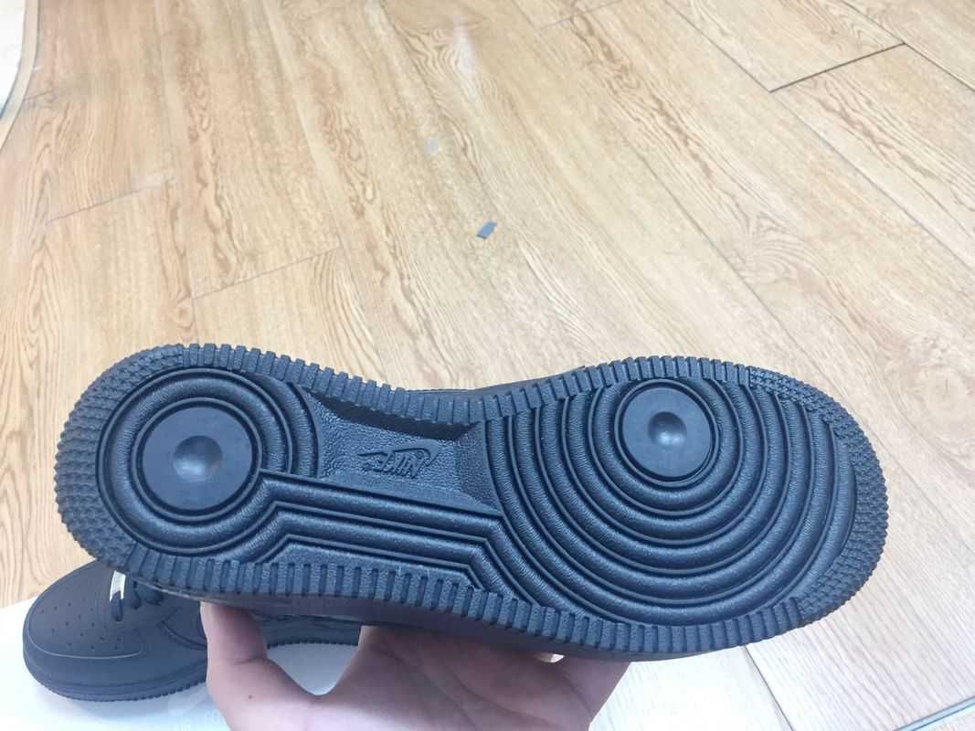 ButyDamskieTrampki NikeNoweAF1 CzarnyR.40