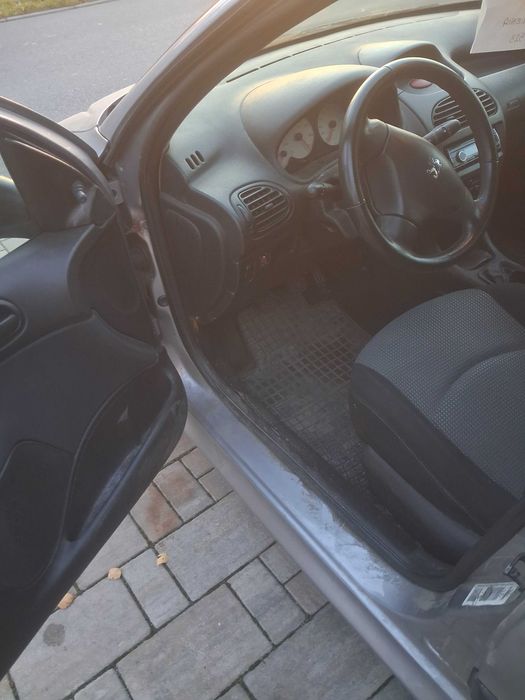 fajny peugeot 1,4xline