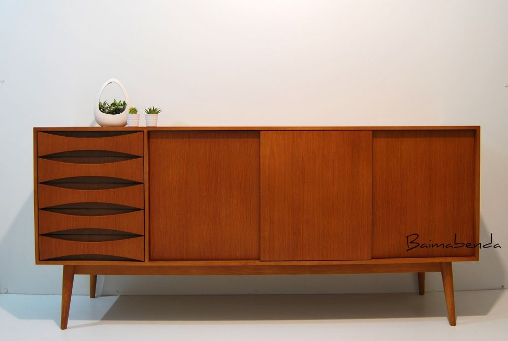 Móvel Aparador / Sideboard / Retro Vintage / Estilo Nórdico