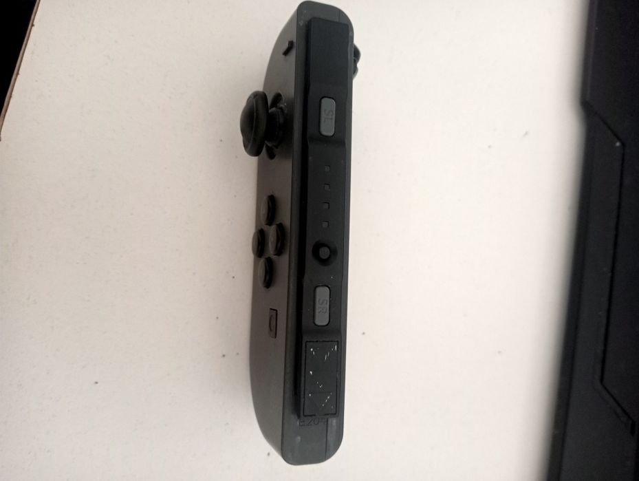 Left-Side Gray Joy-Con64552858572801121