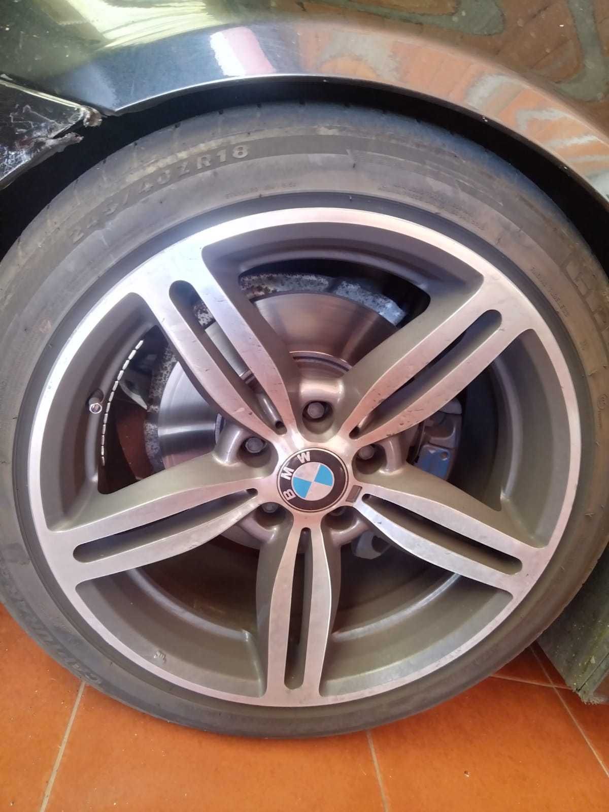 Vendo jantes bmw 18