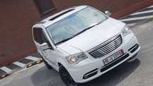 Chrysler Town & Country Limited PLATINIUM 2015 rok!!3.6 V6!DVDx3!TV!XENON!KAMERY!stow'n go!!